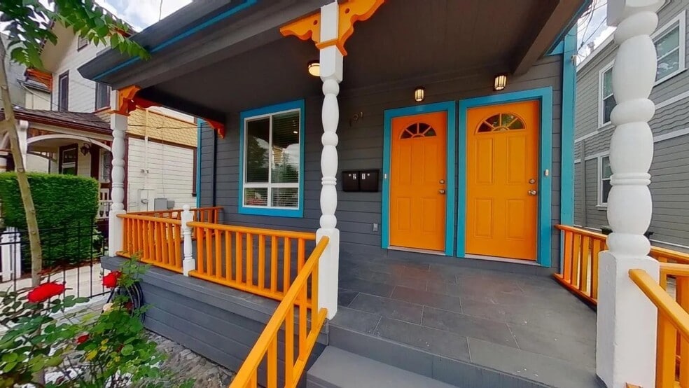 Building Photo - 191 N 9th St