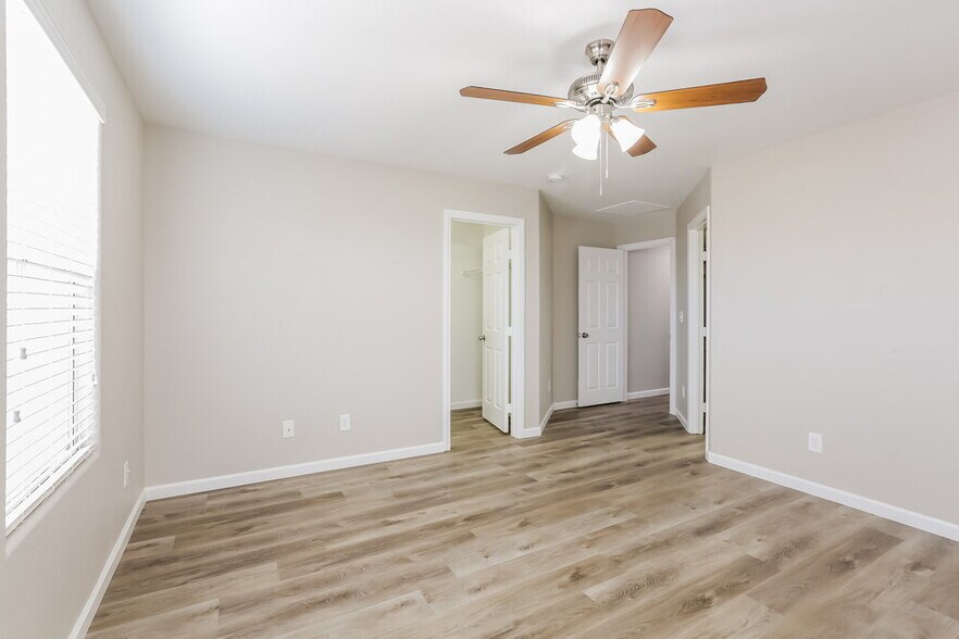 Building Photo - 7194 Temecula Valley Ave