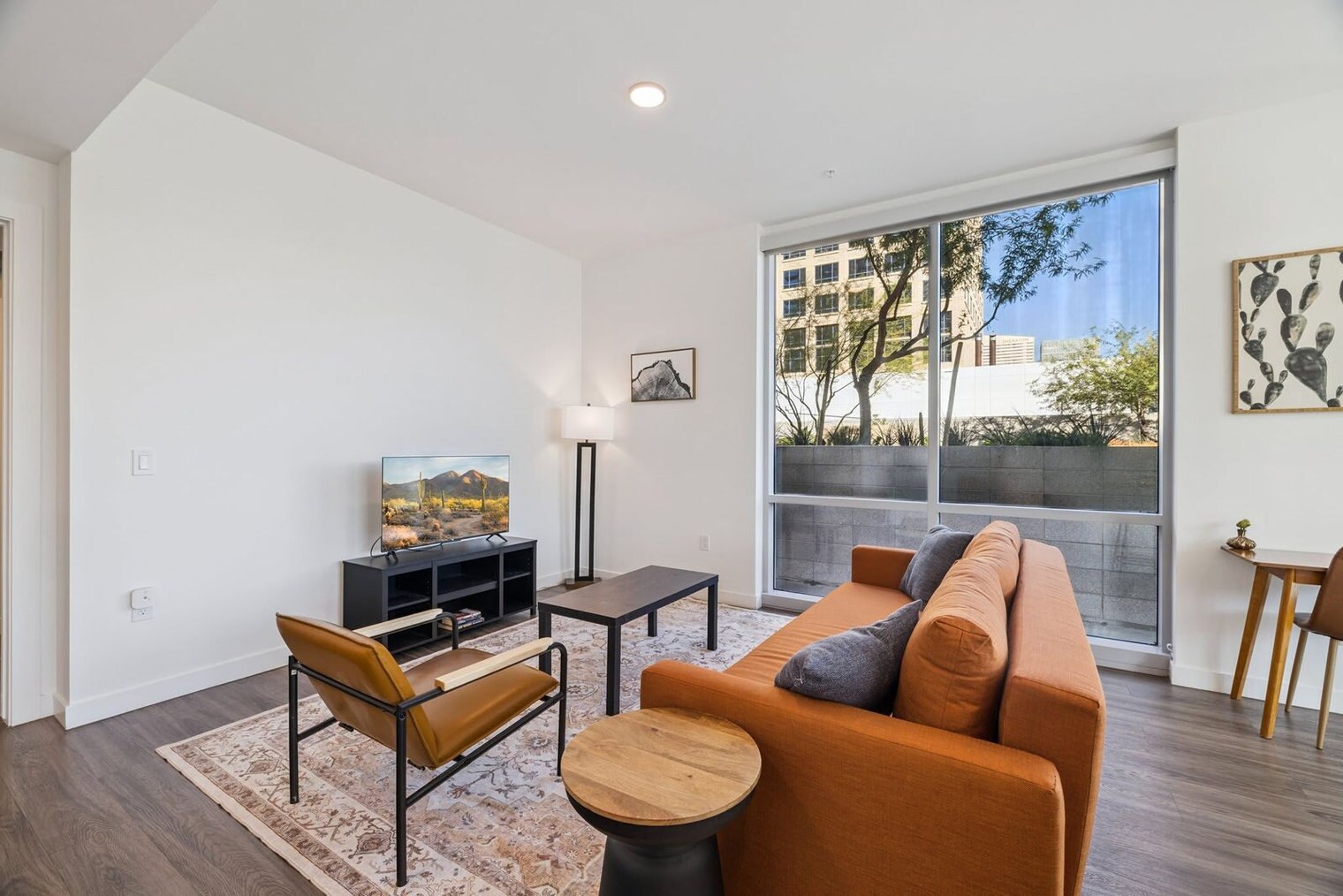 Building Photo - 222 E Jefferson St