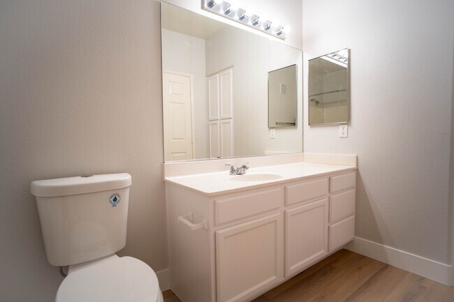 Building Photo - 9580 W Reno Ave