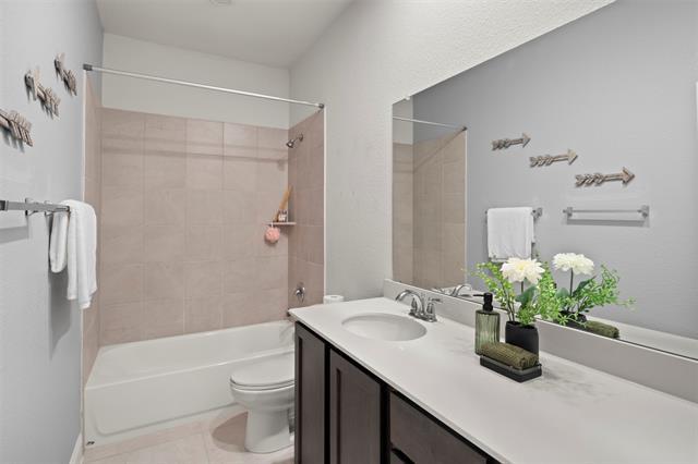 Building Photo - 10813 Culberson Dr