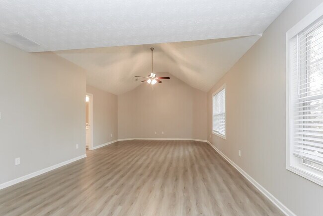 Building Photo - 230 Warm Springs Trail