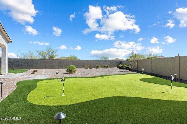 Building Photo - 4689 N 183rd Ave