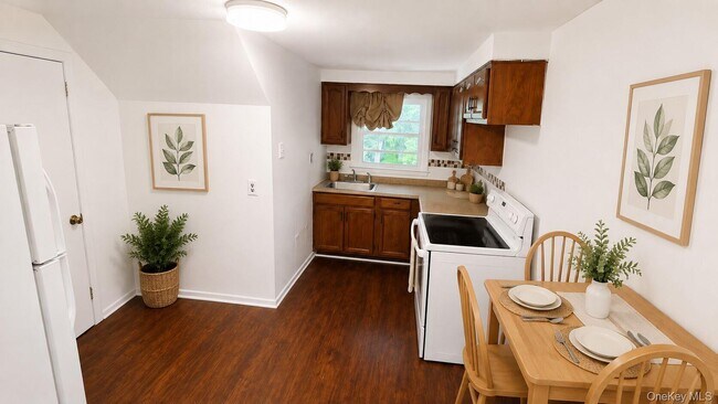 Building Photo - 206 Winthrop Ave