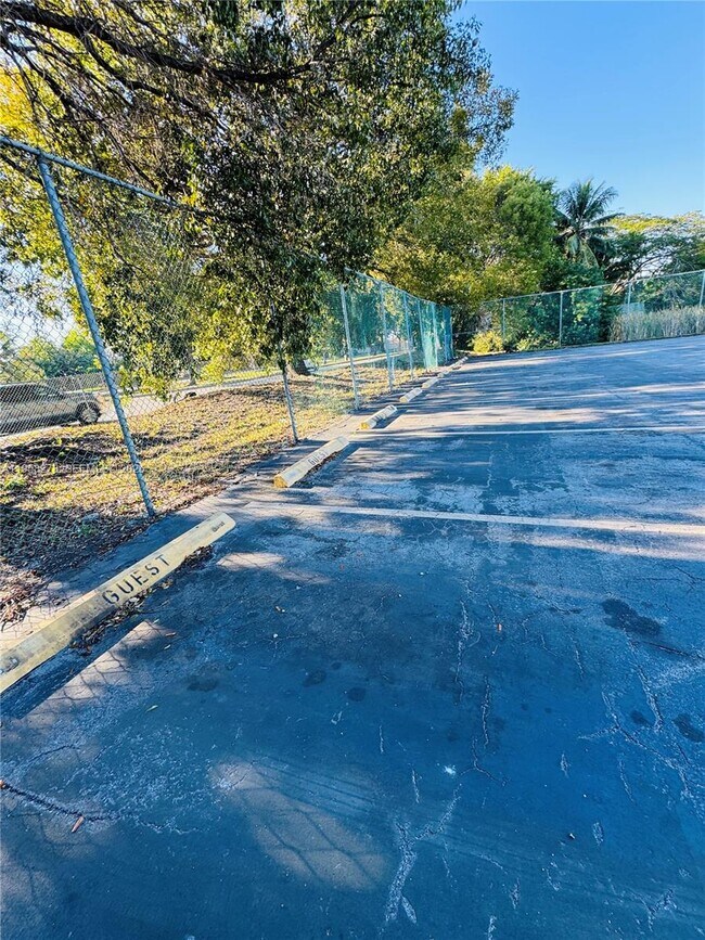 Building Photo - 1101 SW 122nd Ave