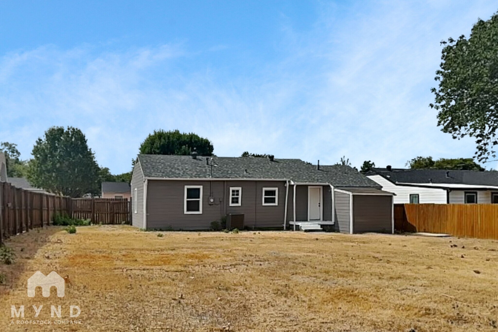 Building Photo - 11427 Broadmoor Dr