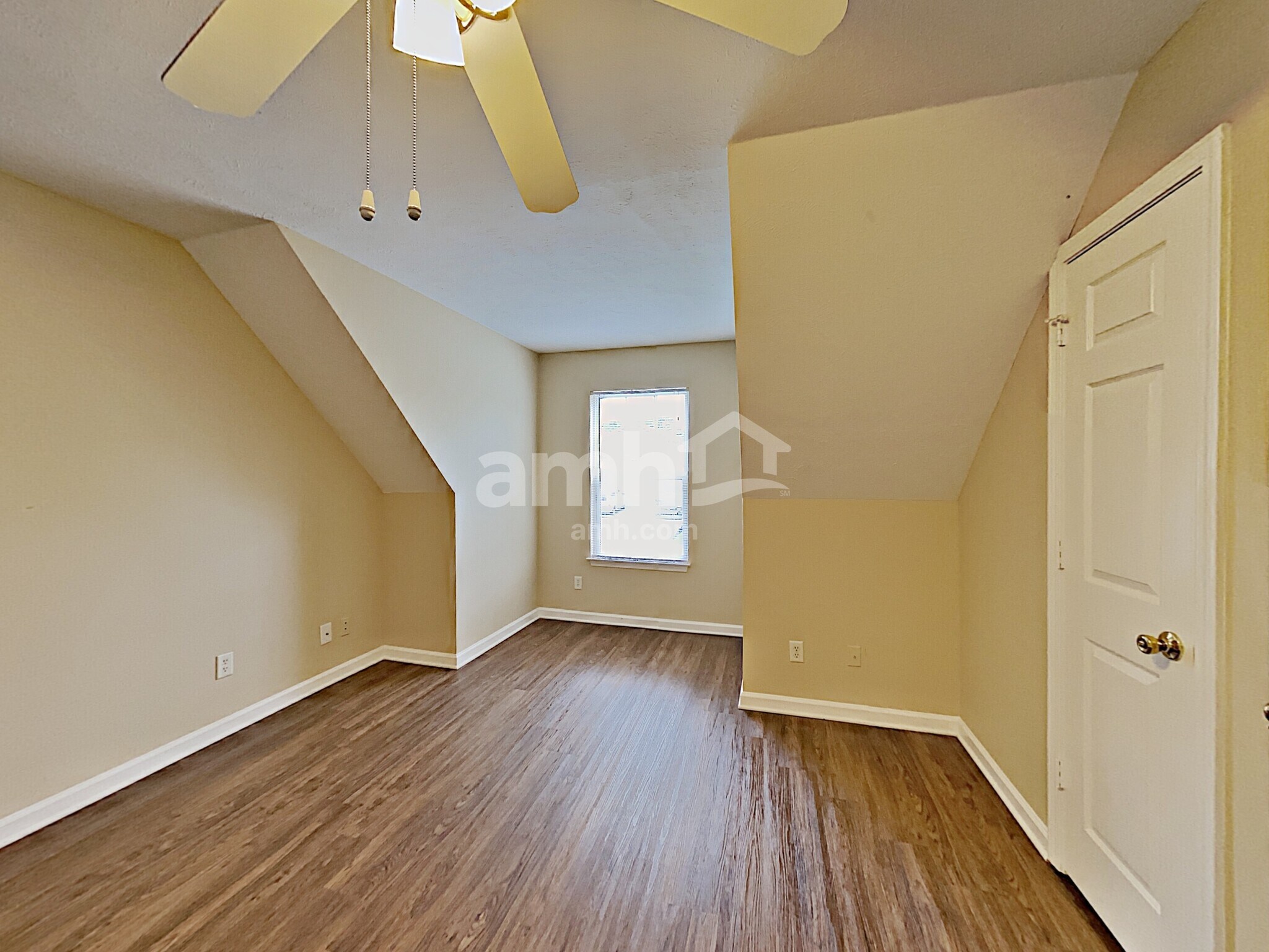 Building Photo - 1124 Benton Mason Dr