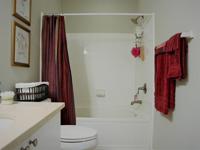 Bathroom - 10 Perimeter Summit Blvd NE