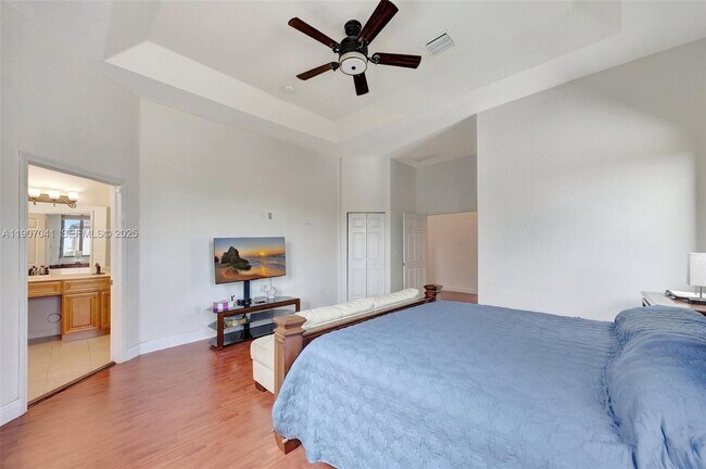 Building Photo - 10420 SW 229th Ln