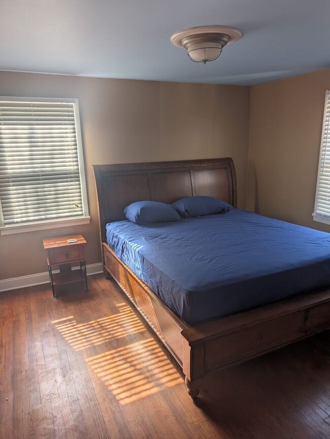 Building Photo - FURNISHED HOME IN POPLAR JOHNSON CITY