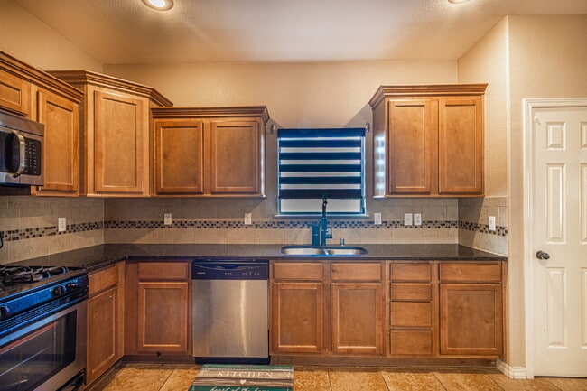 Building Photo - 3240 Peruvian Paso