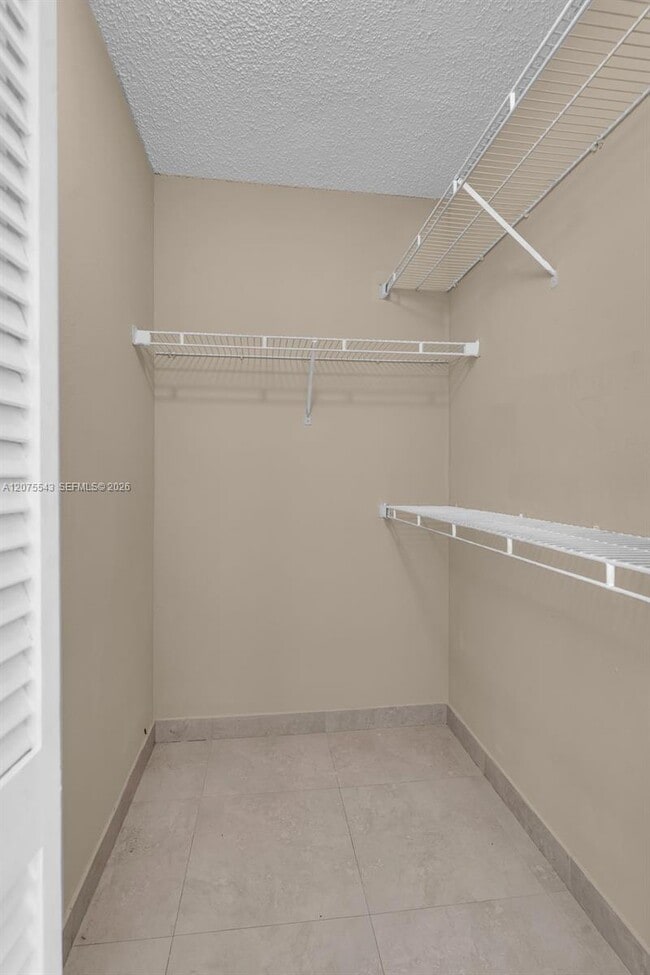 Building Photo - 4015 W McNab Rd
