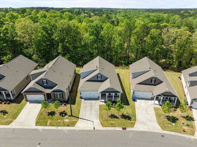 Building Photo - 3032 Crossman Lk Rd