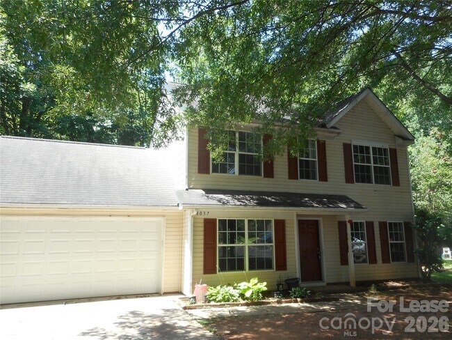 Building Photo - 8037 Shiny Meadow Ln