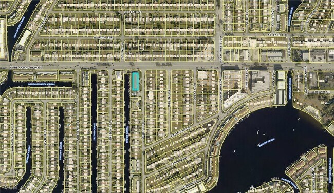 Building Photo - 4802 Tudor Dr