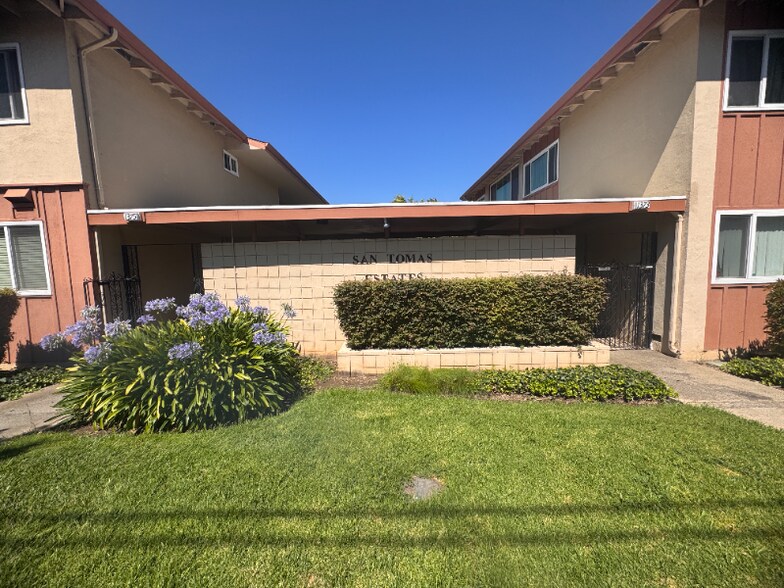Primary Photo - 1369 Phelps Ave