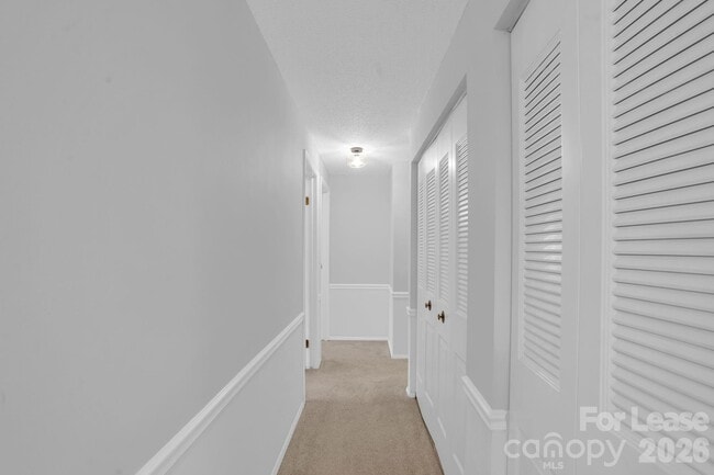 Building Photo - 2427 Studley Rd