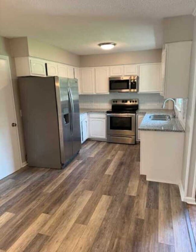 Building Photo - 600 Wheat Mill Rd