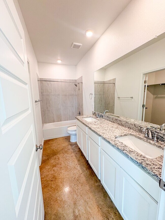 Building Photo - 2915 Wildcat Rdg Rd