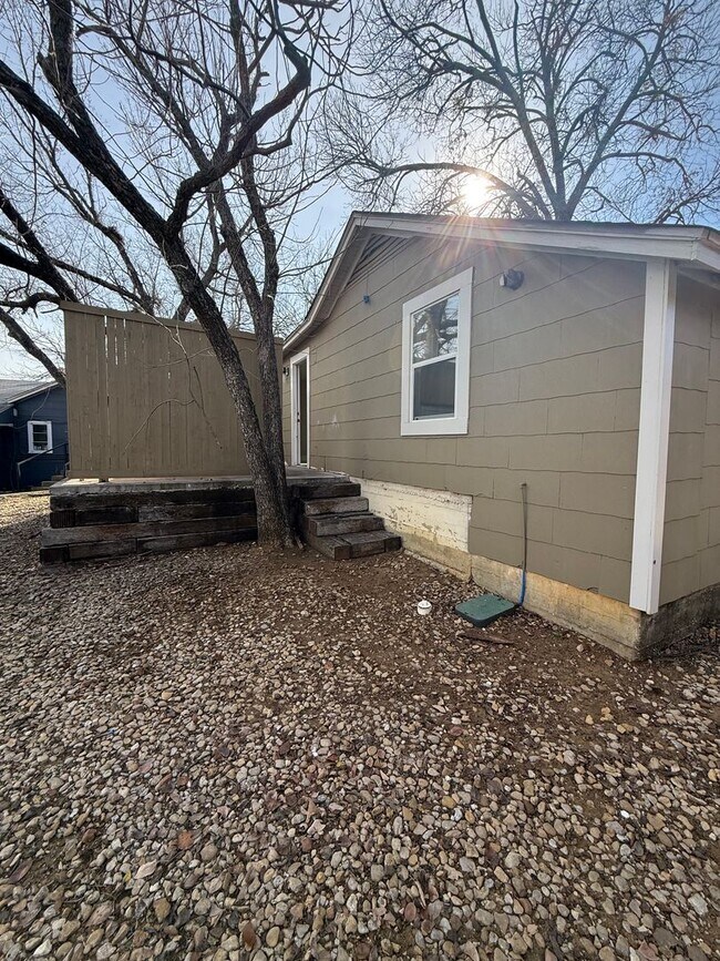 Building Photo - Purington5317