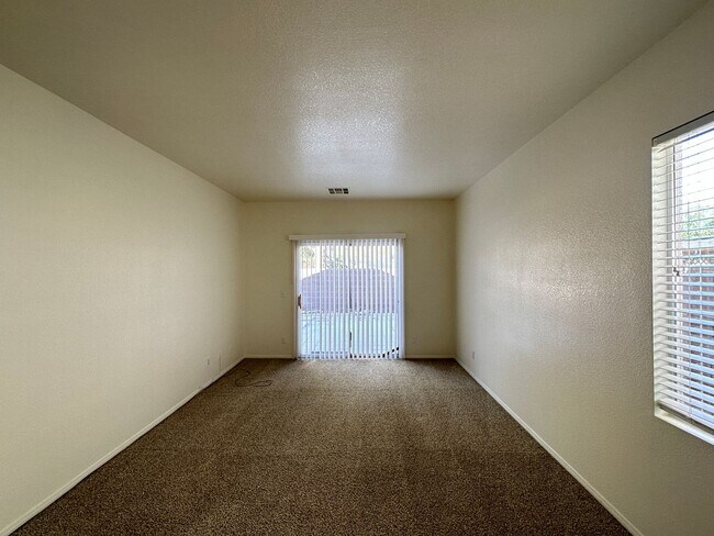 Building Photo - SANTA BARBARA AT SUMMERLIN