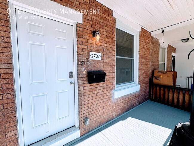 Building Photo - 2737 W Seltzer St