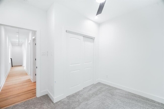Building Photo - 7903 Sunnyhill St
