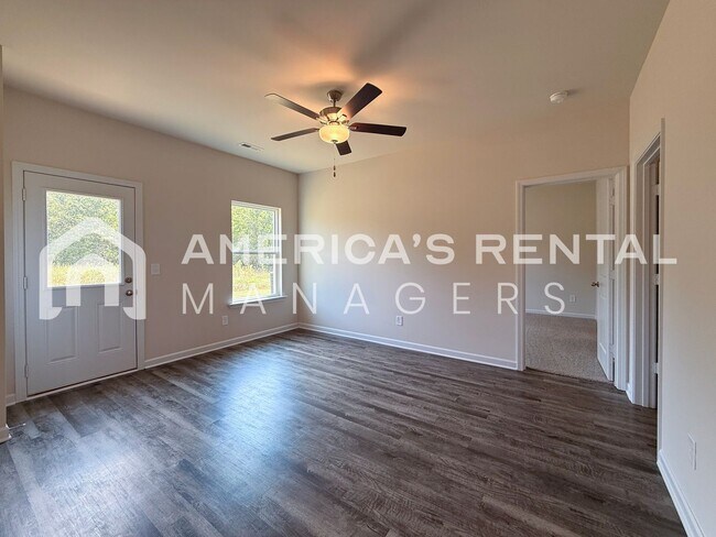 Building Photo - New Construction - 3 Bed / 2 Bath Home wit...
