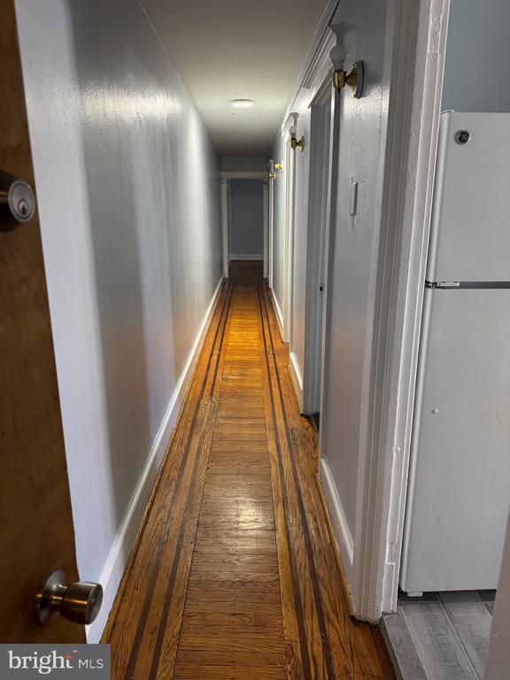 Building Photo - 4724 Longshore Ave