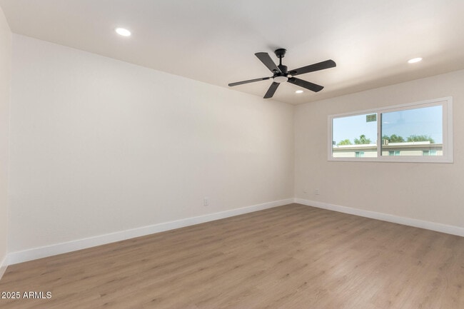 Building Photo - 7647 E Montecito Ave