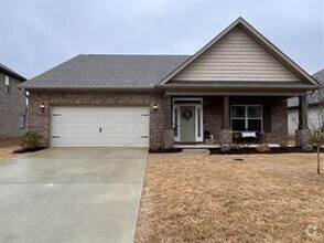 Building Photo - Beautiful 4-Bedroom Home with Office, Bonu...