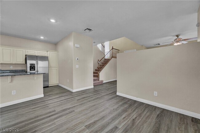 Building Photo - 12052 Hathaway Pines Dr