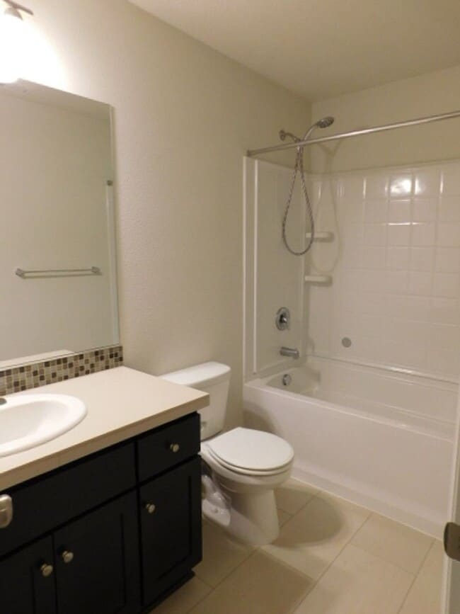 Building Photo - 4Bd/2.5Ba Two Story Home - Available Soon!