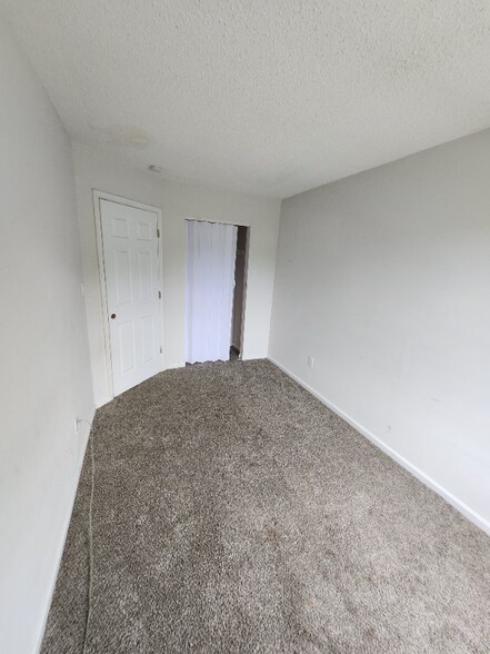 Building Photo - 5517 Maple Cluster Ct
