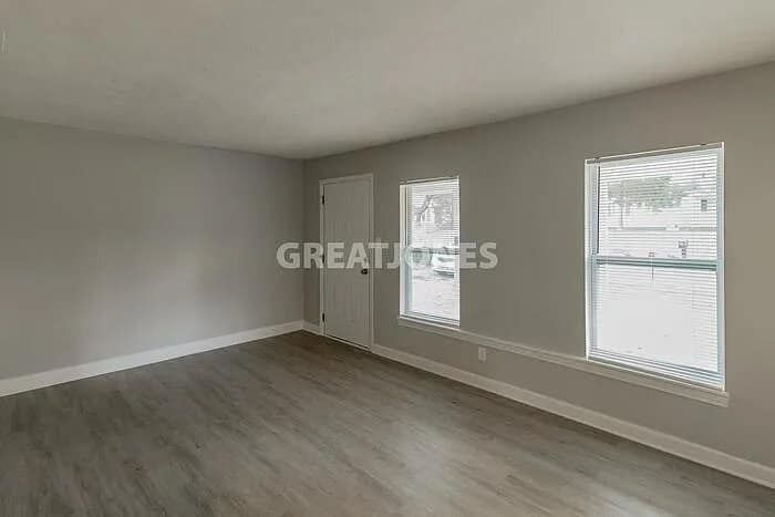 Building Photo - 1324 Creel St