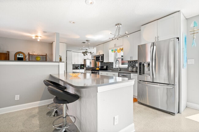 Building Photo - 4056 38th Way S