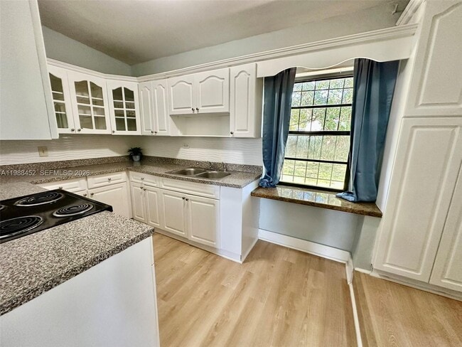 Building Photo - 15920 Bunche Park School Dr