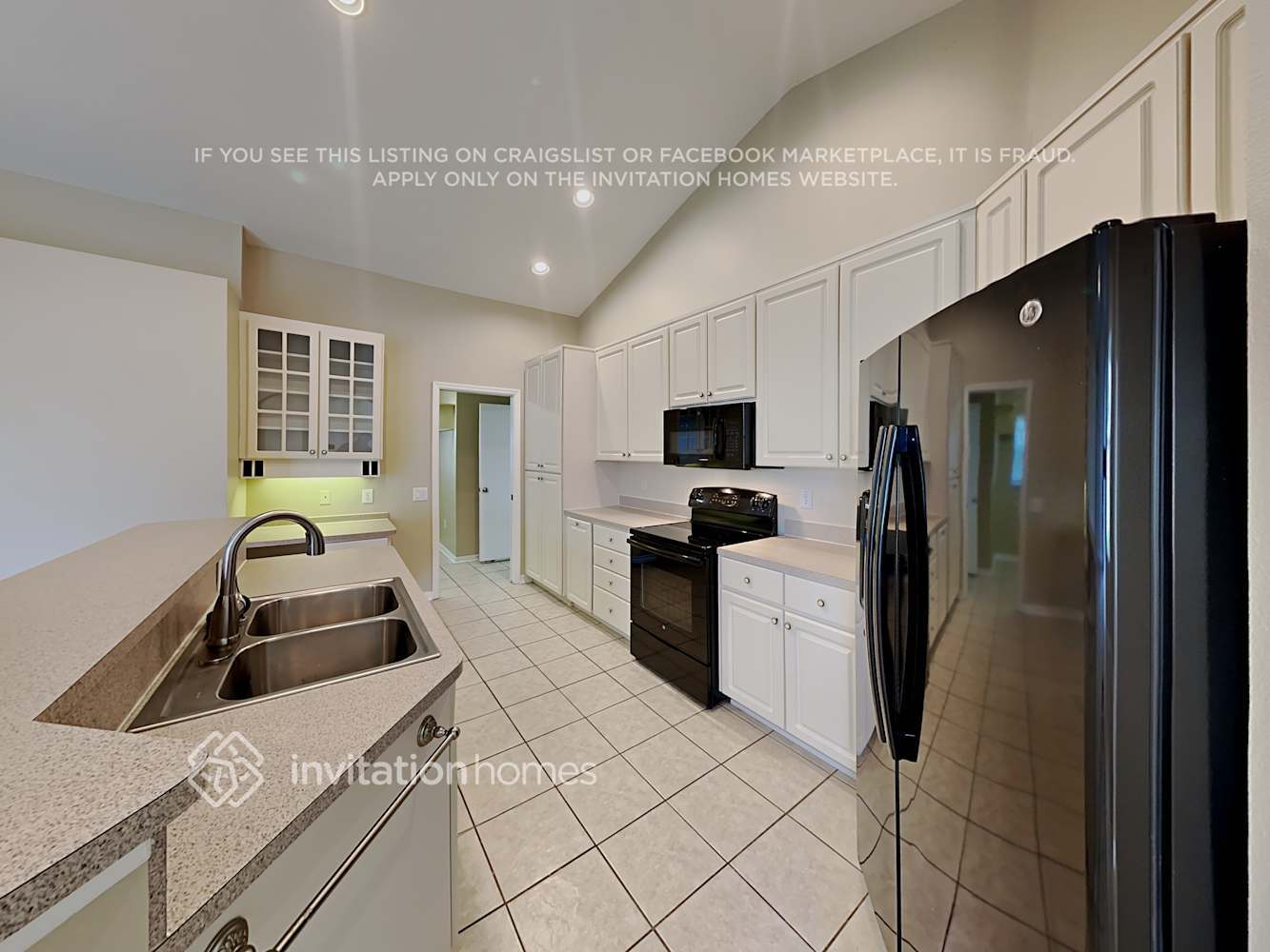 Building Photo - 9424 Clover Glen Dr