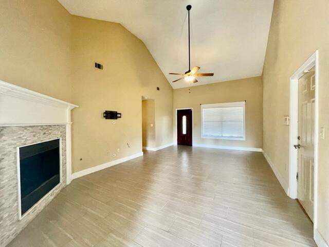 Building Photo - 1315 Forest Shore Dr