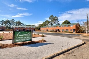 Building Photo - Pinedale Apartments