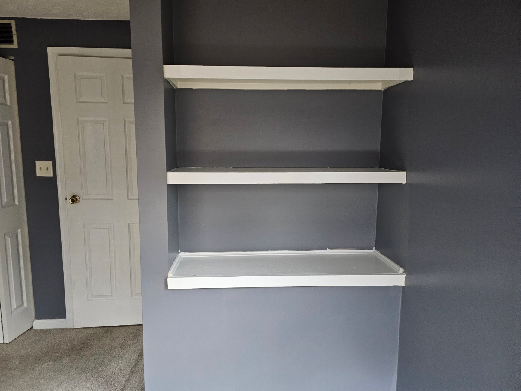 Building Photo - 7951 Sunset Cove Dr