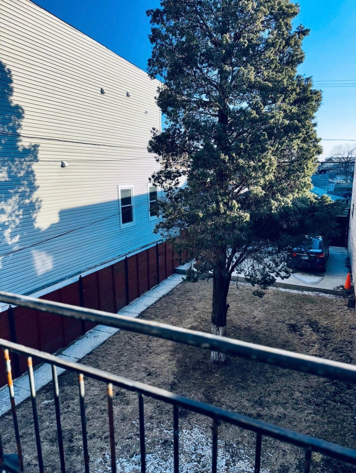 Building Photo - 3617 W Armitage Ave