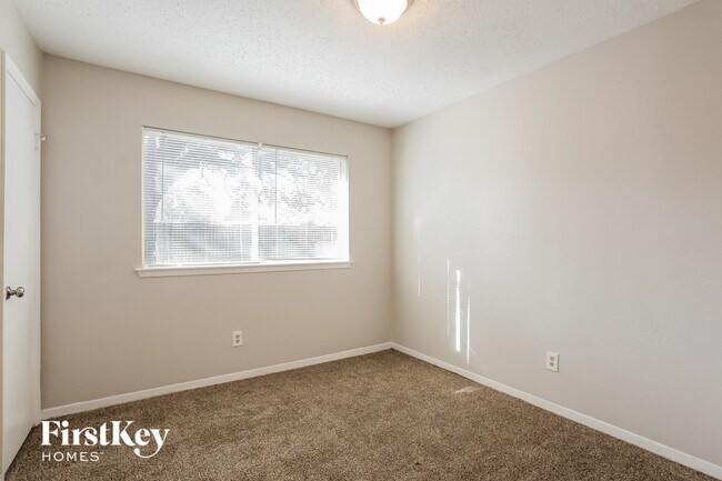 Building Photo - 13307 Harpers Bridge Dr