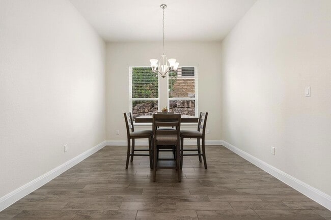 Building Photo - 2304 Arroyo Grande