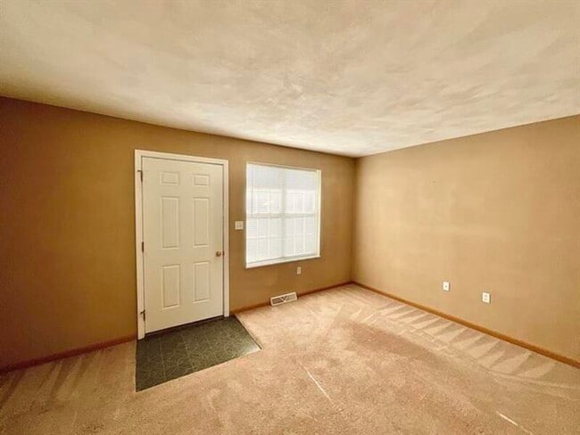 Building Photo - 2625 S Belt W