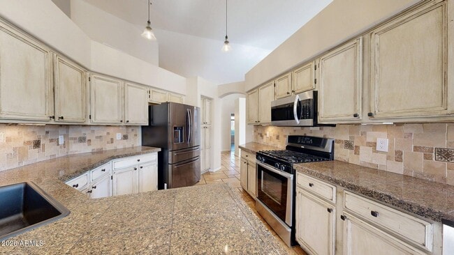 Building Photo - 14746 N 97th St