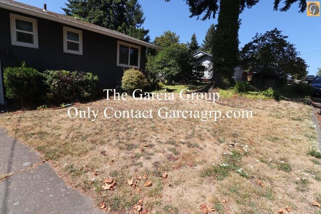Building Photo - 7621 SW 25th Ave