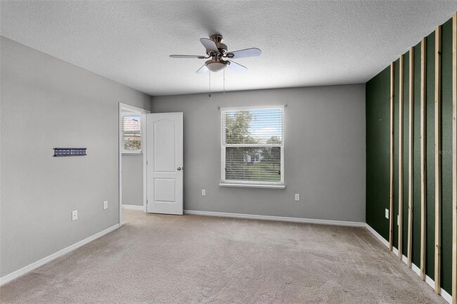 Building Photo - 228 Primrose Dr