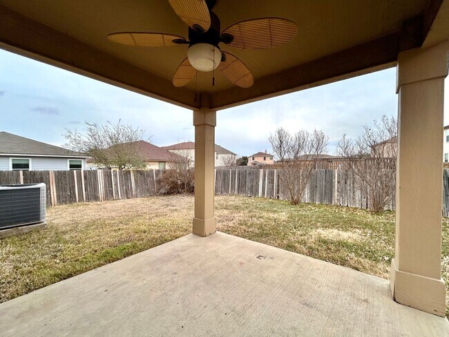 Building Photo - Cozy & Bright 4BR / 3BA Home – Garage, Deck & Laundry Room