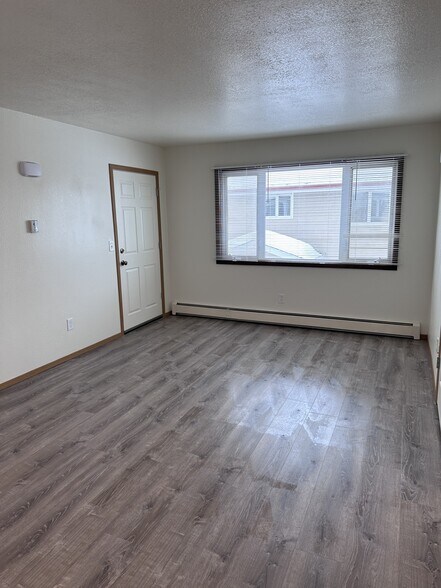 Building Photo - 1546 Turner St